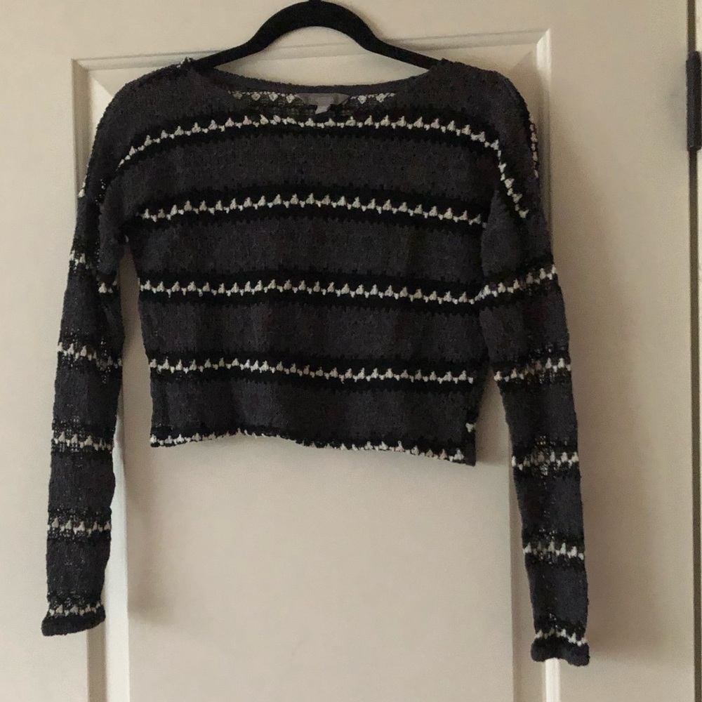 Cropped sweater